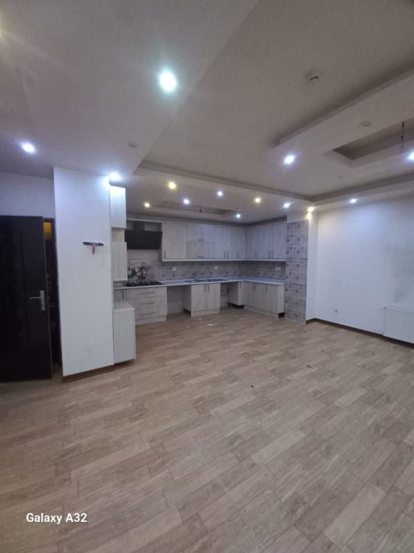 آپارتمان 85متری سنددار قیمت متری 26میلیون  محمدشهر خیابان اندیشه - Image 6