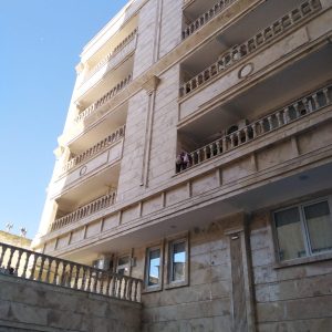 17300198302565541932616407622507 واحد سنددار 135متری نوساز کلید نخورده محمدشهر متری 25میلیون