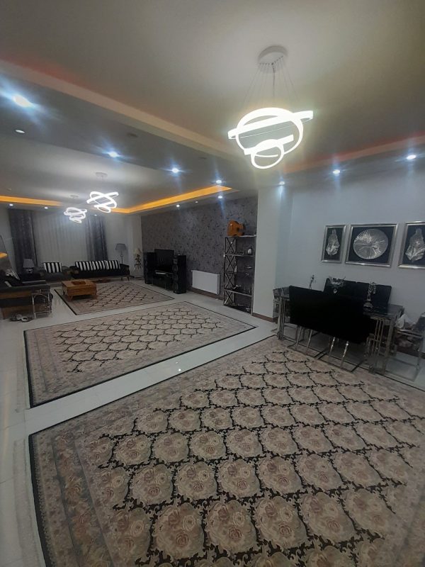 واحد سنددار همایون ویلا محمدشهر - Image 3