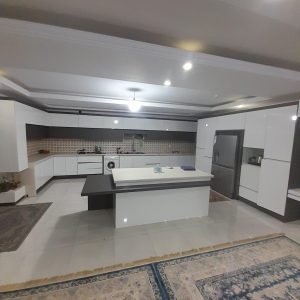آپارتمان 210 متر/ سند دار/ اندیشه