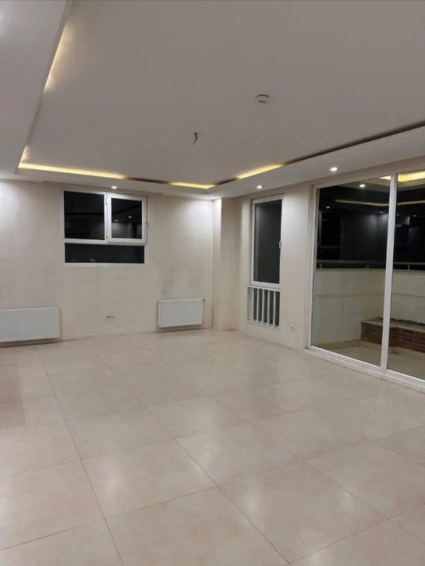 واحد سنددار نوساز خیابان حافظ 160متری - Image 3