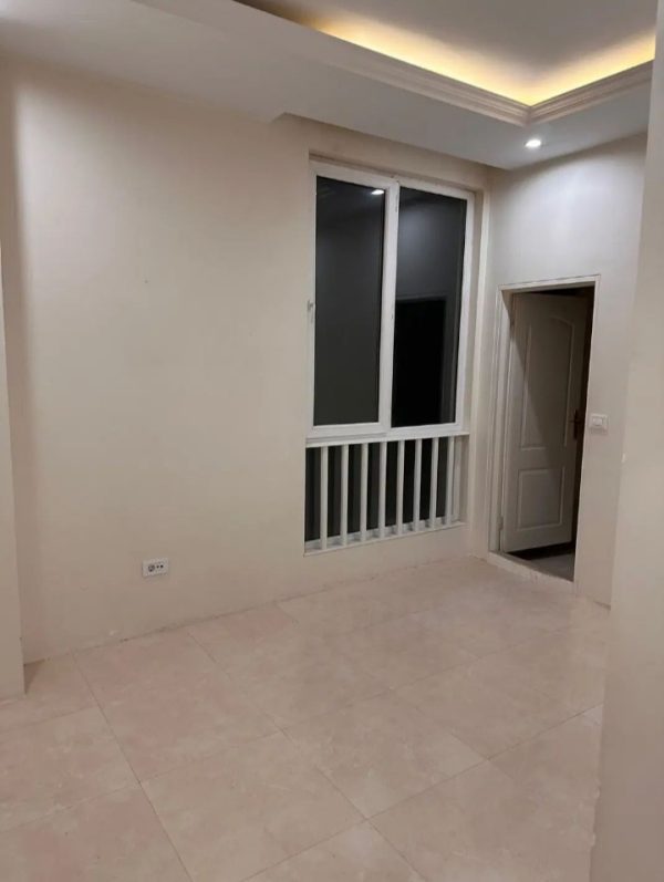 واحد سنددار نوساز خیابان حافظ 160متری - Image 6