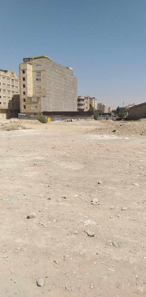 زمین تجاری مسکونی در محمدشهر همایون ویلا 350متری
