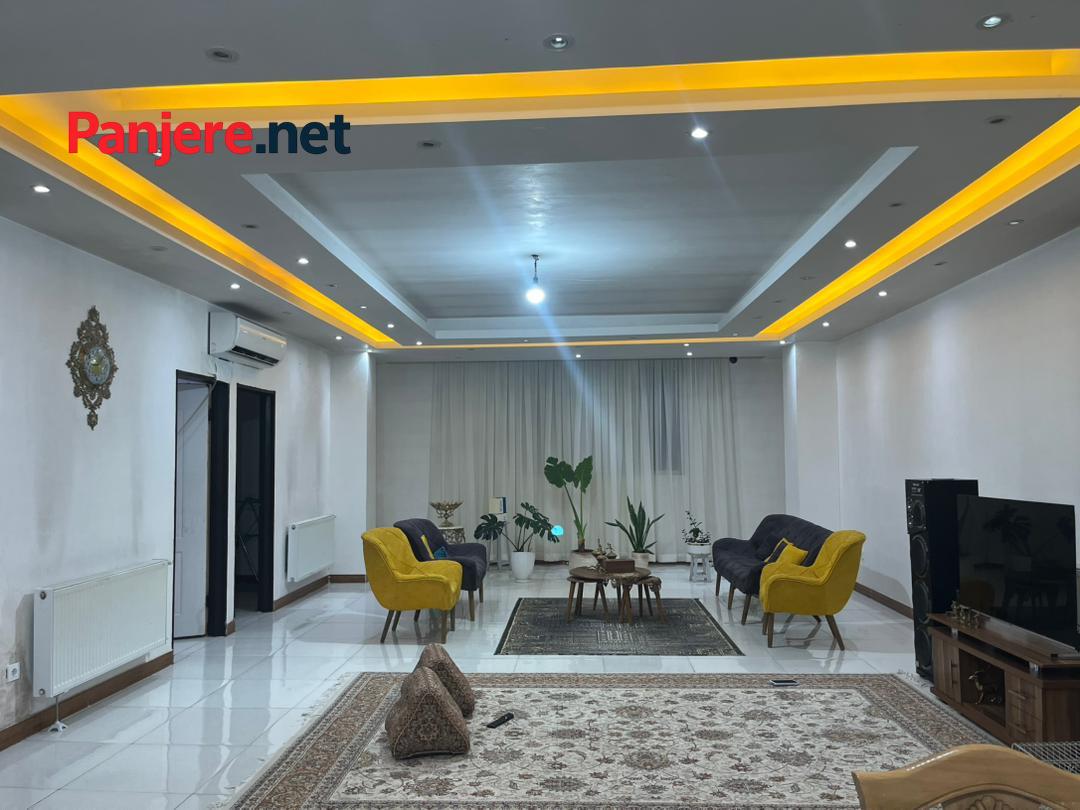 واحد سنددار نوساز خیابان حافظ 150متری