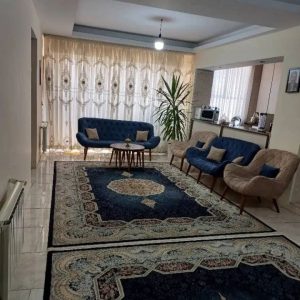 آپارتمان سنددار خیابان حافظ 95متری