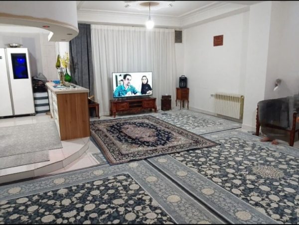 واحد سنددار محمدشهر خیابان اندیشه 100متری