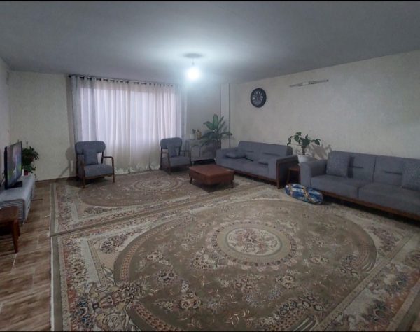 واحد سنددار محمدشهر خیابان اندیشه 90متری