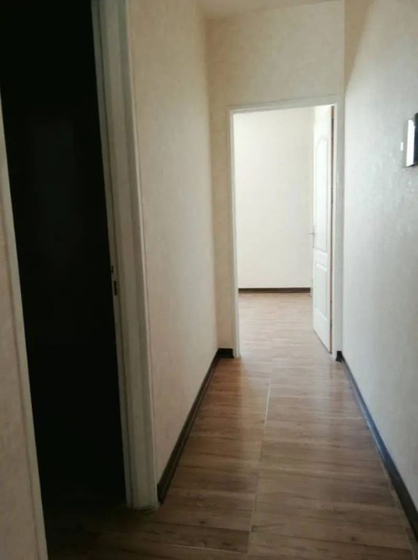 واحد سنددار محمدشهر خیابان اندیشه - Image 3
