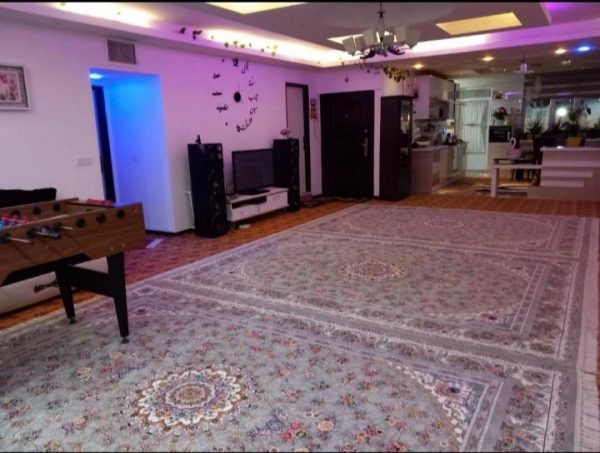 واحد سنددار محمدشهر خیابان اندیشه 140متری