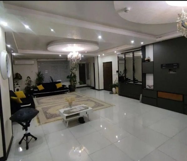 واحد سنددار محمدشهر فرمانیه 150متری