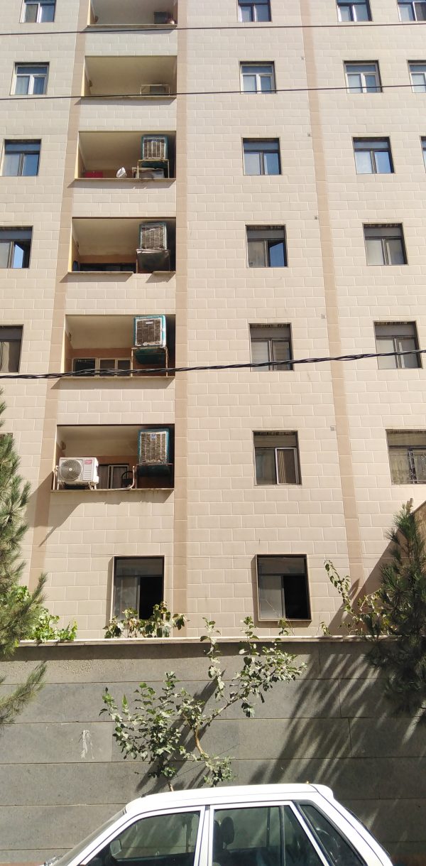 محمدشهر گلستانک واحد سنددار 80متری